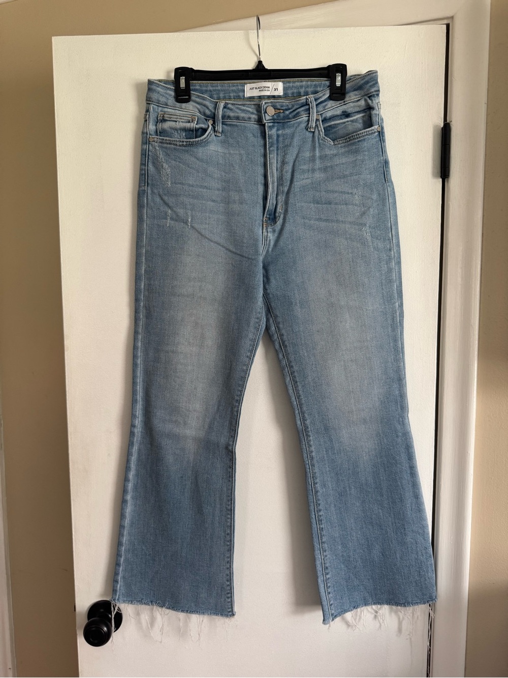 Just Black Denim - Cropped Demi Flare - Light Wash